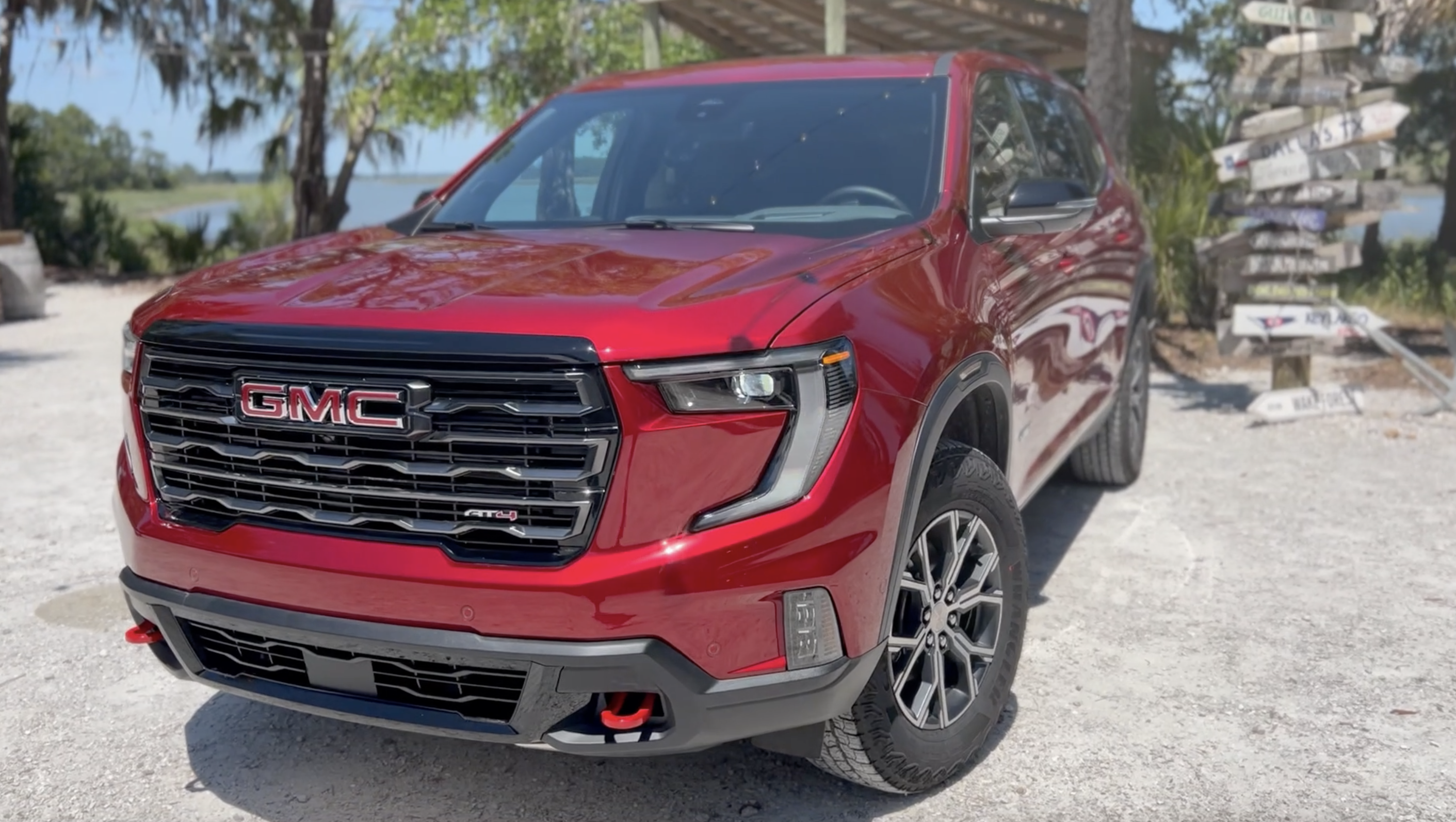 The 2024 Gmc Acadia At4 Is Notable For Black Details